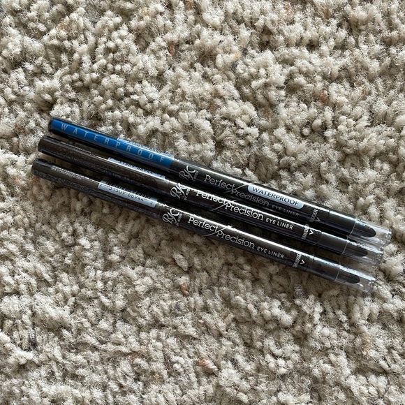 RK by KISS Eyeliner - Picture 1 of 4